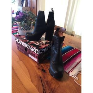 Jeffrey Campbell O’Shea Bootie